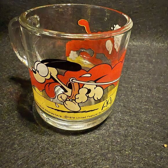 VINTAGE McDonalds Garfield & Odie Limited Edition McDonald Mug Produced 1978 - Picture 2 of 5